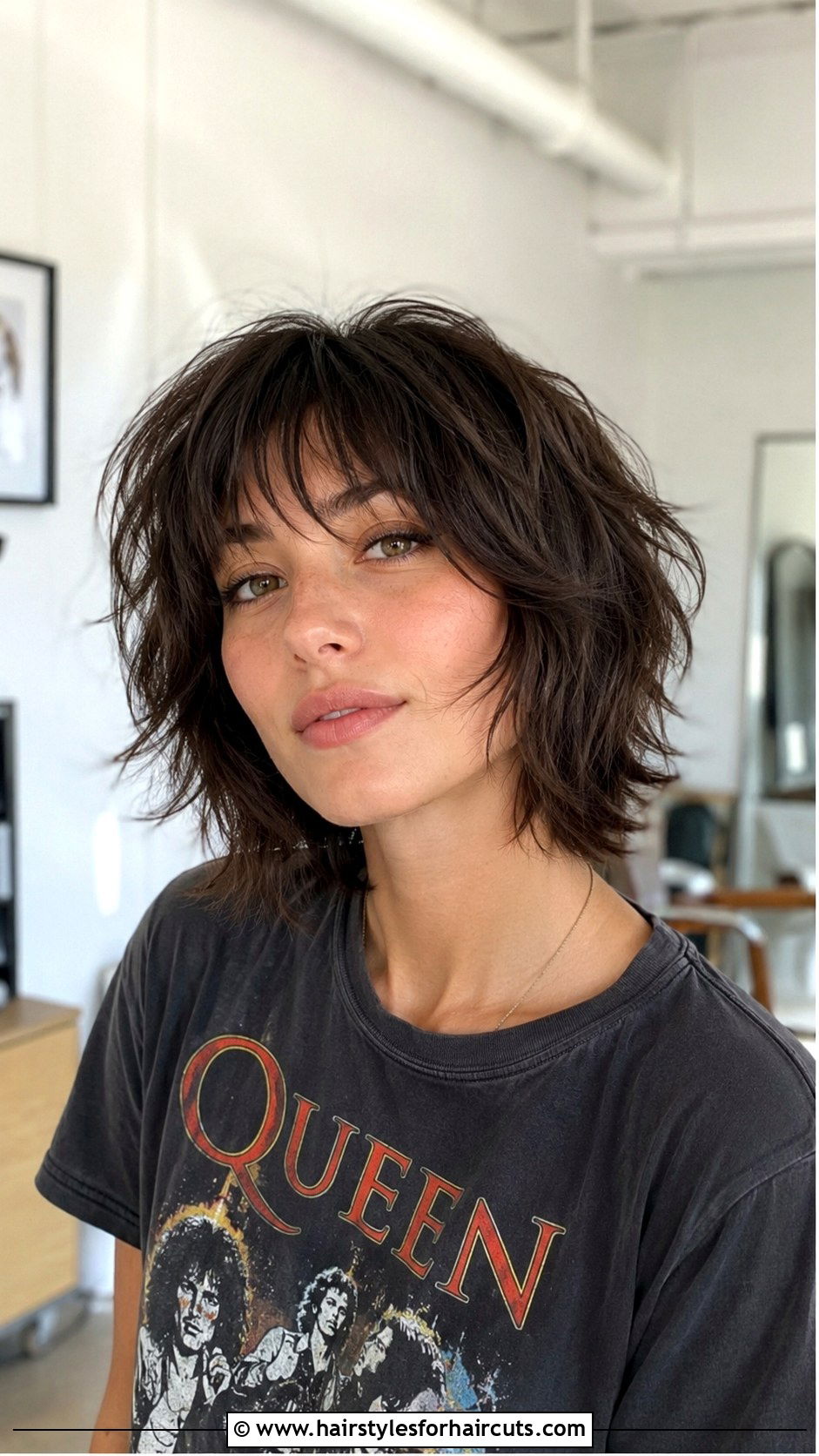 Short Shag Haircut - 25 short hairstyles for long faces - 25 short hairstyles for long faces