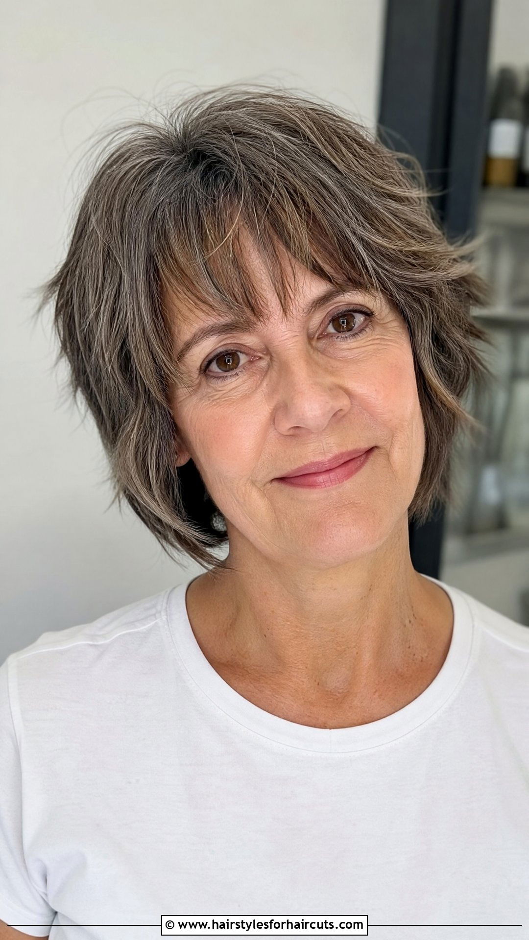 Short Shag With Bangs - 25 haircuts older women thin hair - 25 haircuts older women thin hair