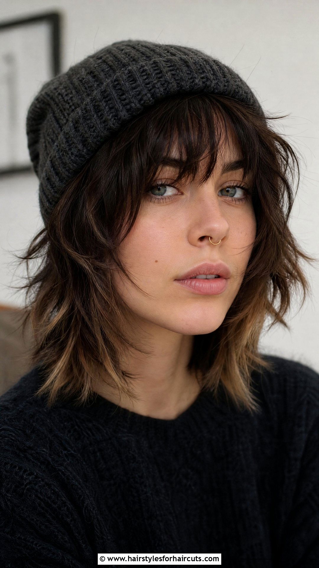 Short Shag With Curtain Bangs - 25 edgy medium length haircuts for thin hair - 25 edgy medium length haircuts for thin hair