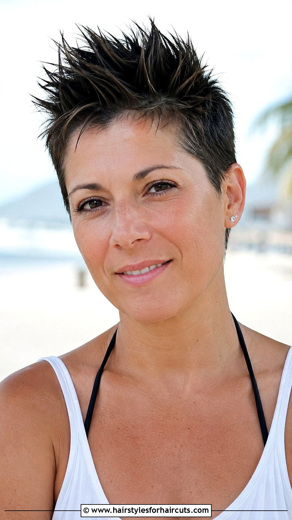 Short Spiky Haircut - 25 hairstyles that make you look older - 25 hairstyles that make you look older
