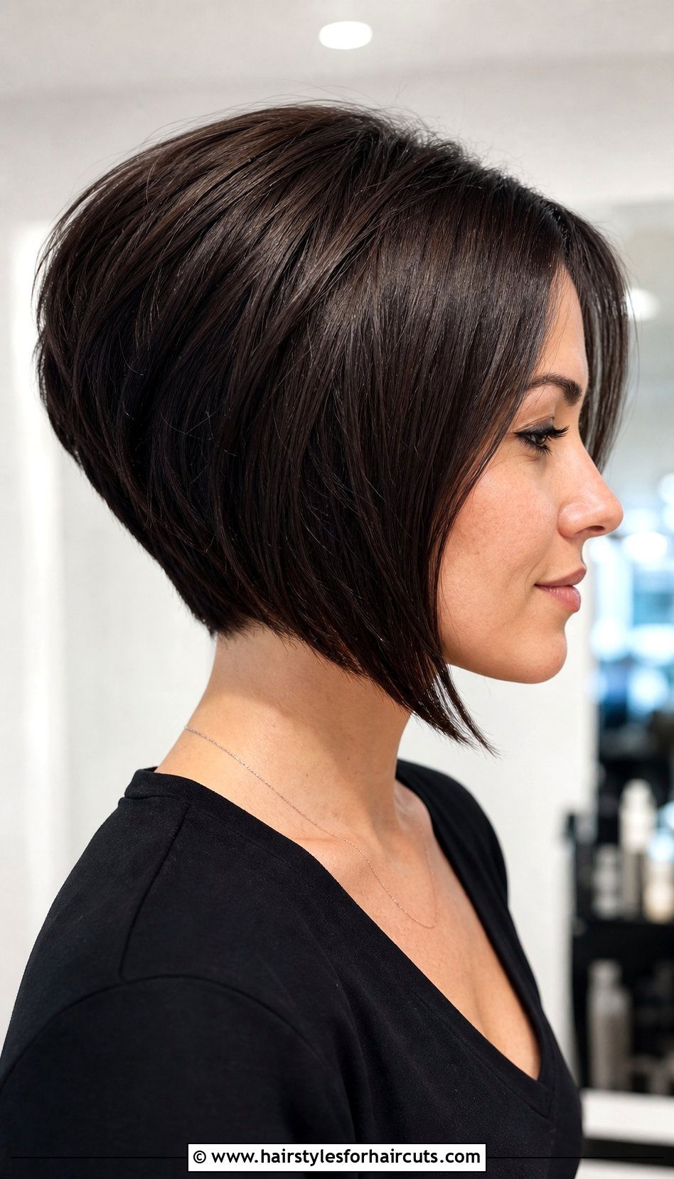 Short Stacked Bob - 25 best short hairstyles for women - 25 best short hairstyles for women