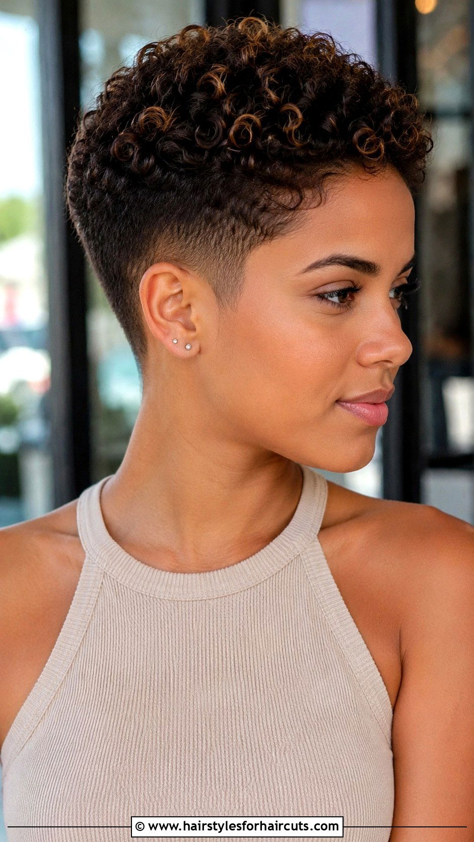 Short Tapered Curly Haircut - 25 summer haircuts for curly hair - 25 summer haircuts for curly hair