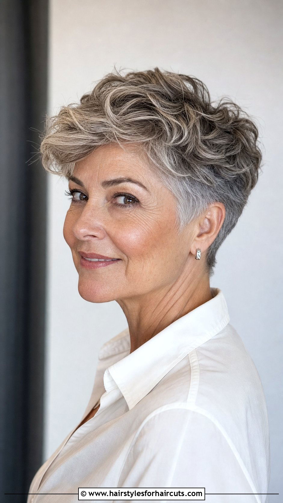 Short Tapered Haircut For Wavy Hair - 25 short haircuts for wavy hair over 50 - 25 short haircuts for wavy hair over 50
