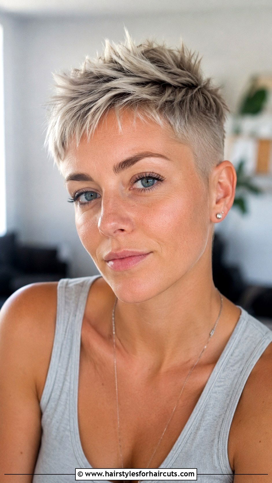Short Textured Crop - 25 haircuts mechanicsburg pa - 25 haircuts mechanicsburg pa