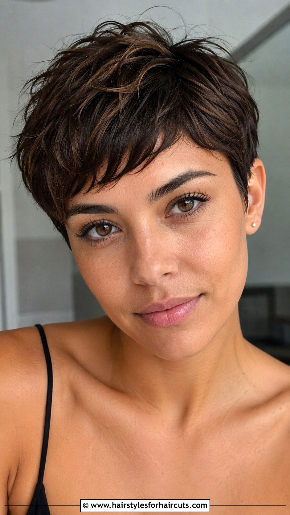 Short Textured Crop With Bangs - 25 short hairstyles bangs - 25 short hairstyles bangs