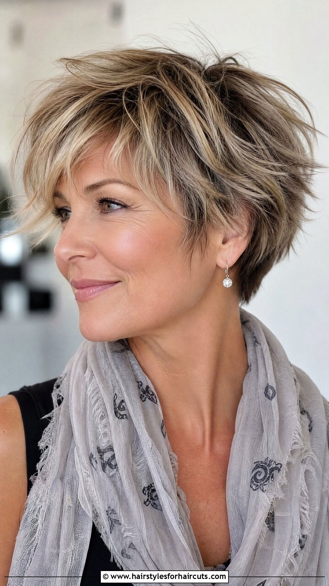 Short Textured Haircut - 25 haircuts little rock - 25 haircuts little rock