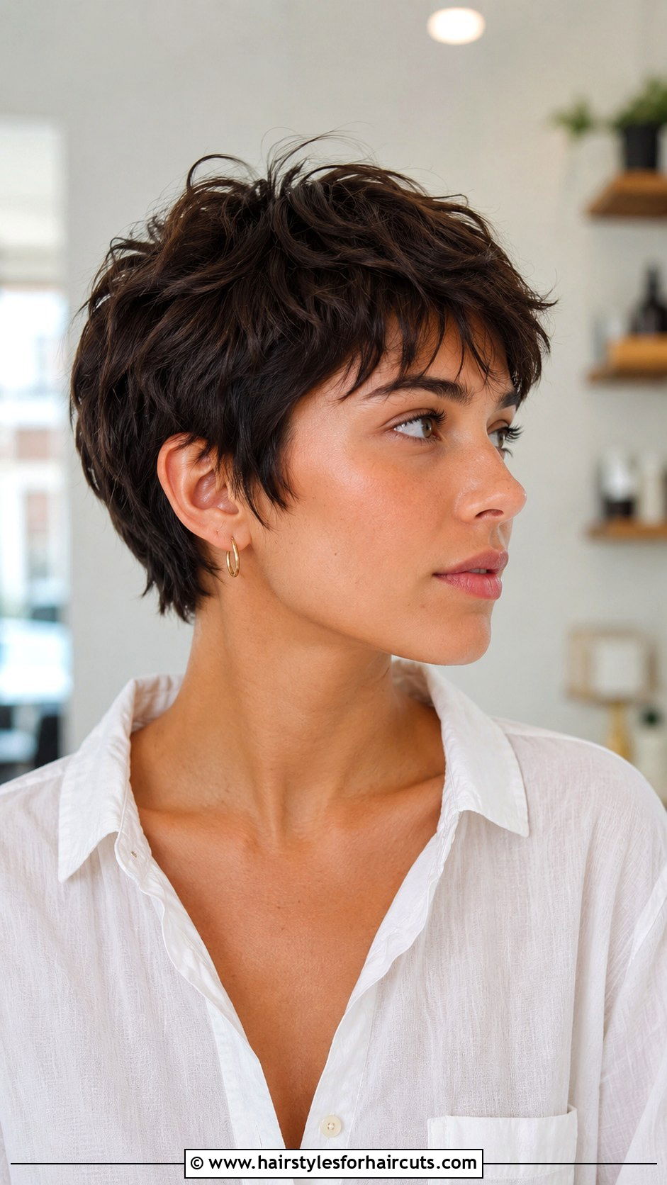 Short Texturized Crop - 25 very short hairstyles women - 25 very short hairstyles women