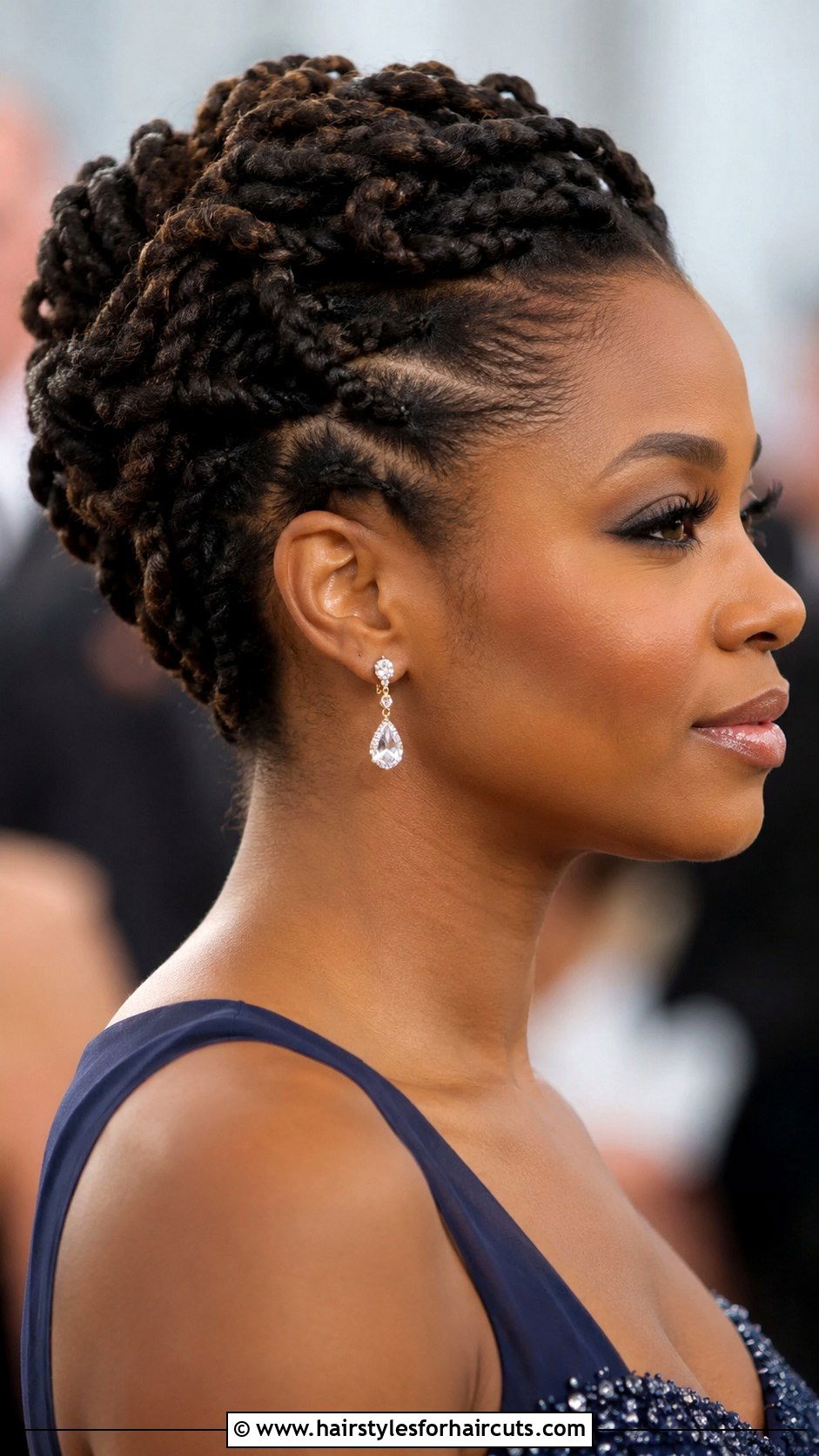 Short Twisted Updo - 25 short hairstyles drawing - 25 short hairstyles drawing