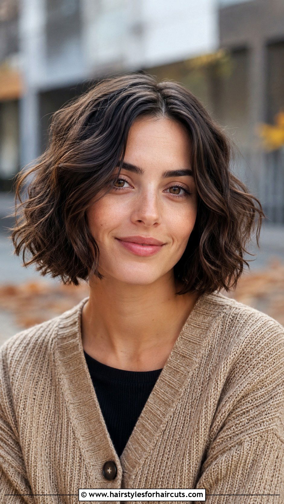 Short Wavy Bob - 25 hairstyles in short hair - 25 hairstyles in short hair