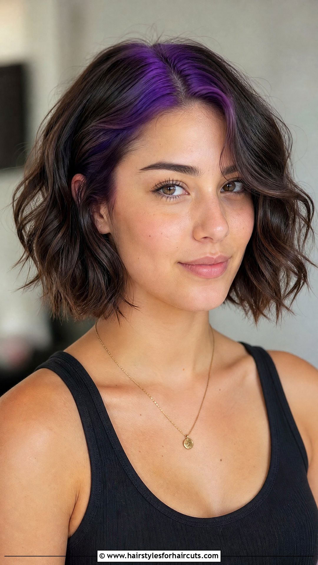 Short Wavy Bob With Colorful Roots - 25 rave hairstyles for short hair - 25 rave hairstyles for short hair