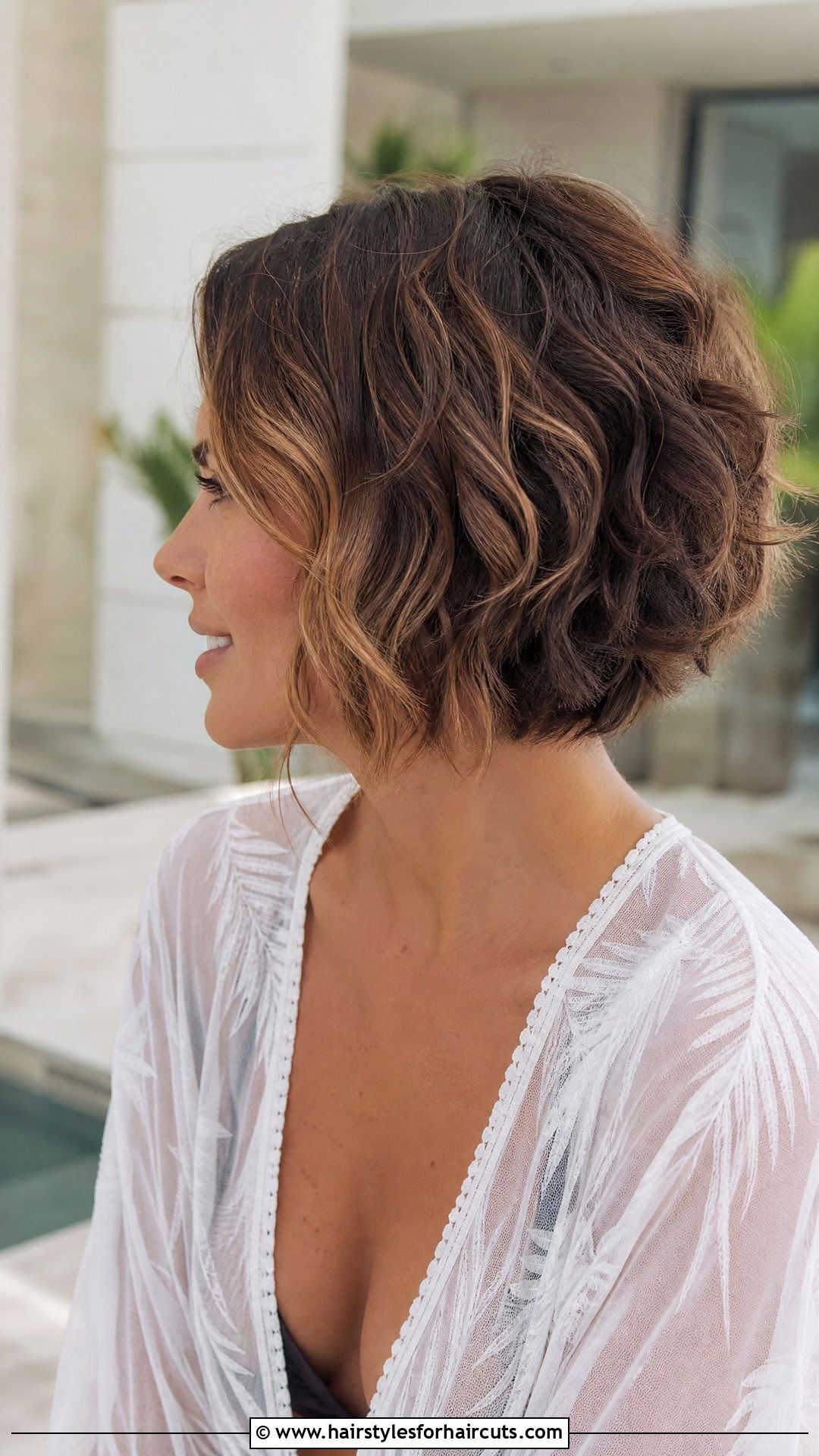 Short Wavy Lob With Stacked Back - 25 front and back hairstyles for short hair - 25 front and back hairstyles for short hair