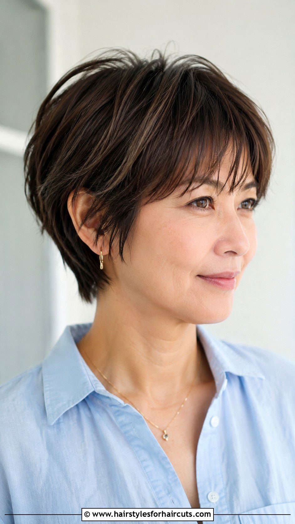 Short Wedge Cut With Bangs - 25 bang hairstyles for thin hair - 25 bang hairstyles for thin hair