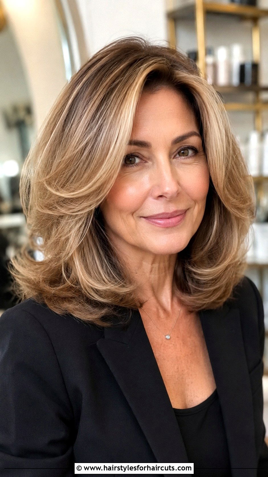 Shoulder Length Blowout - 25 fall hairstyles - 25 fall hairstyles