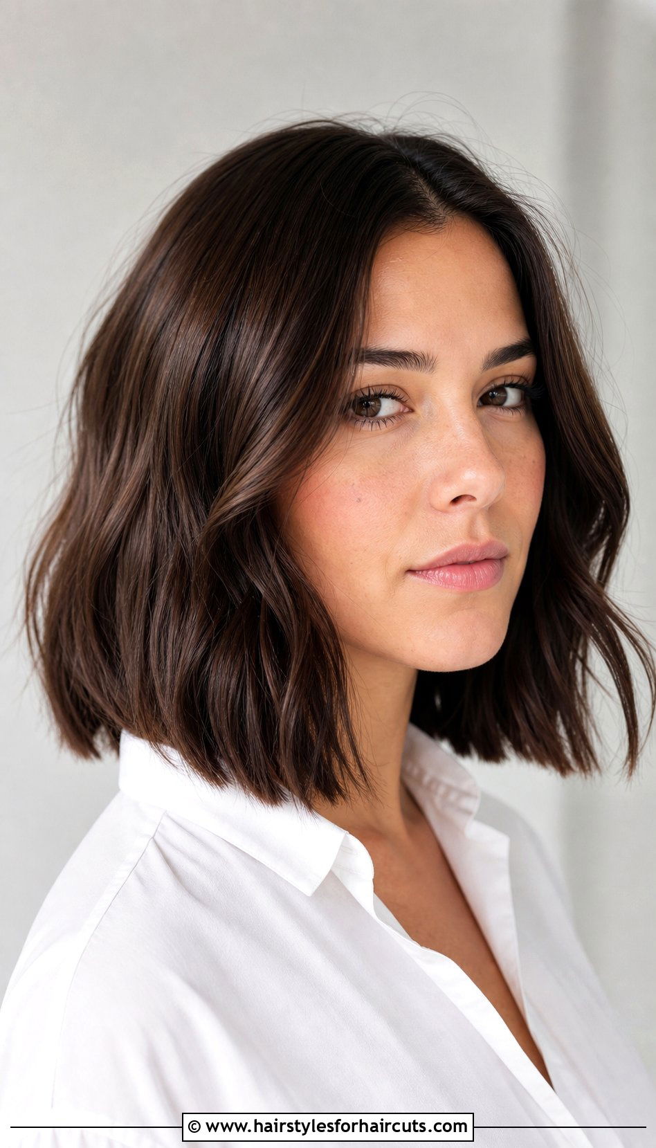 Shoulder Length Blunt Cut For 2A Hair - 25 haircuts for 2a hair - 25 haircuts for 2a hair