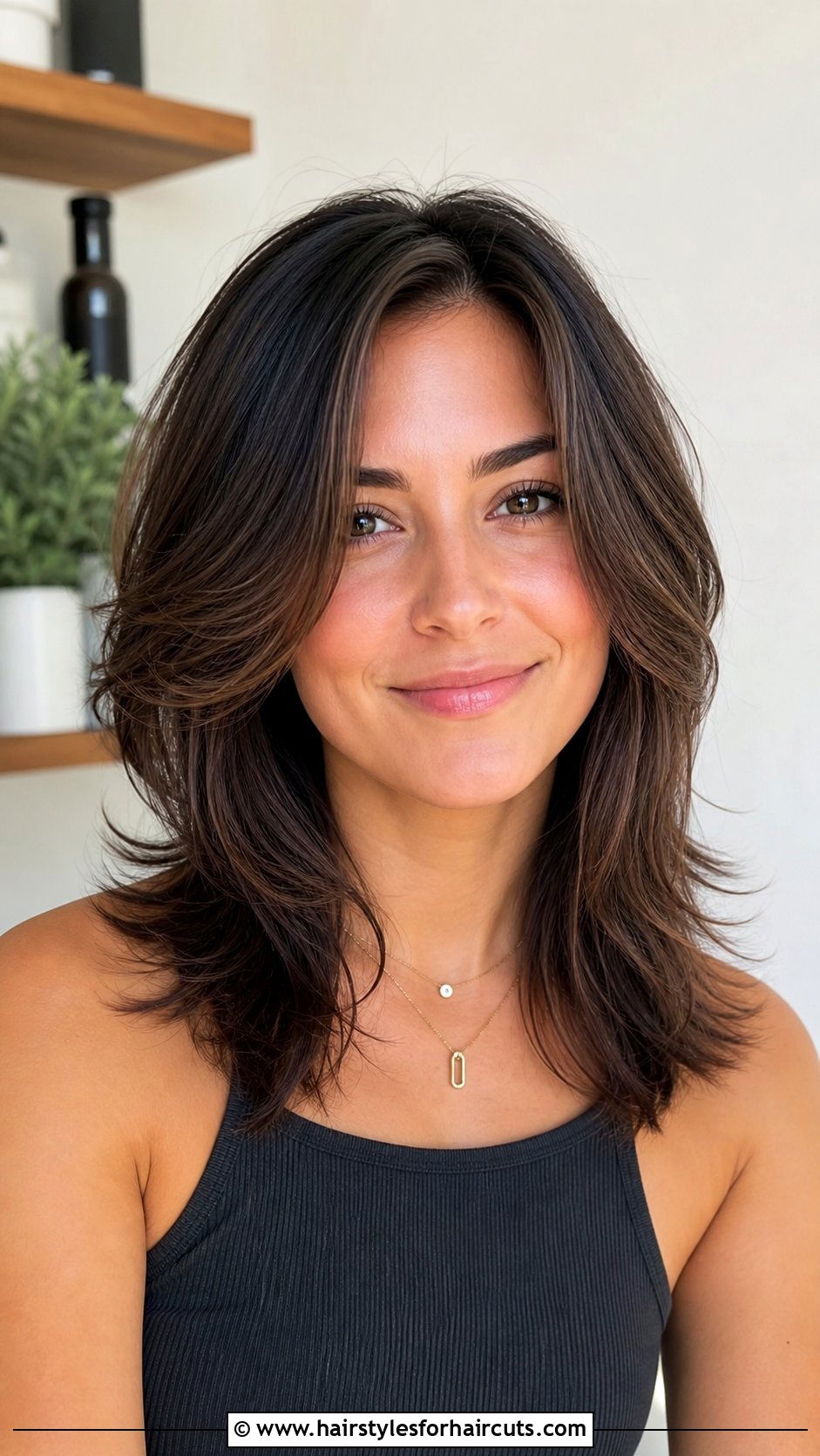 Shoulder Length Butterfly Cut - 25 shoulder length short hairstyles - 25 shoulder length short hairstyles