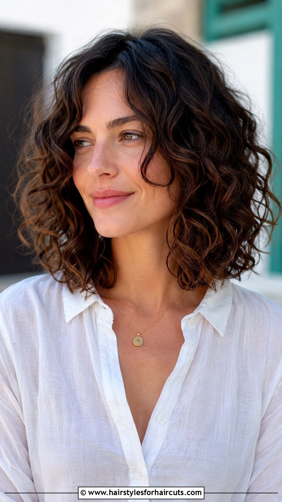 Shoulder Length Curly Lob Haircut - 25 good haircuts for wavy curly hair - 25 good haircuts for wavy curly hair