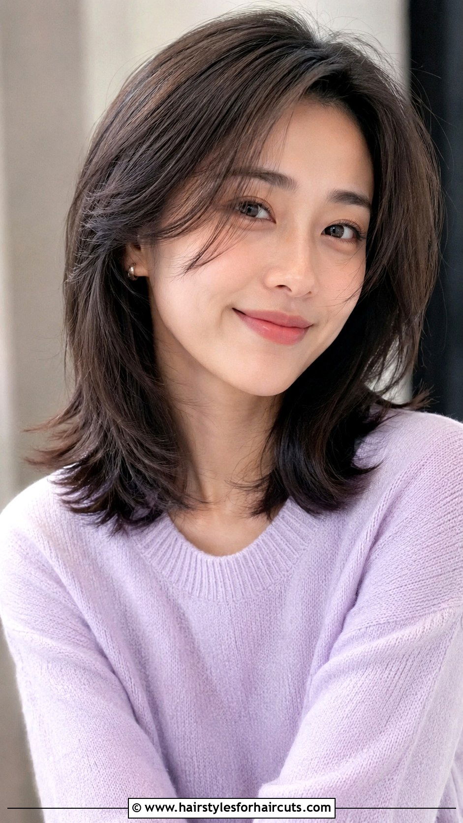 Shoulder Length Flip - 25 good haircuts for straight thin hair - 25 good haircuts for straight thin hair