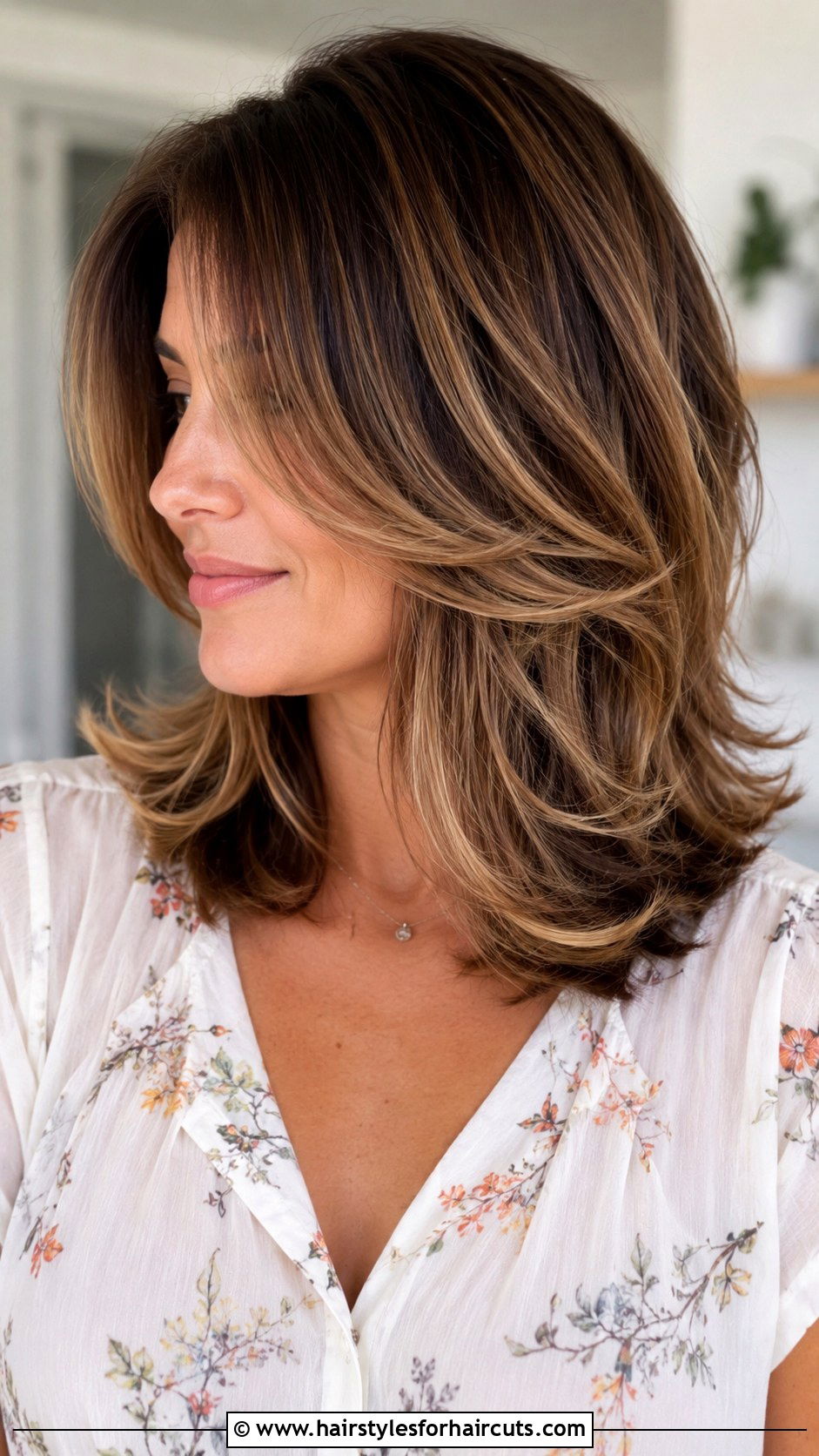 Shoulder Length Layered Balayage - 25 shoulder length layered short hairstyles - 25 shoulder length layered short hairstyles
