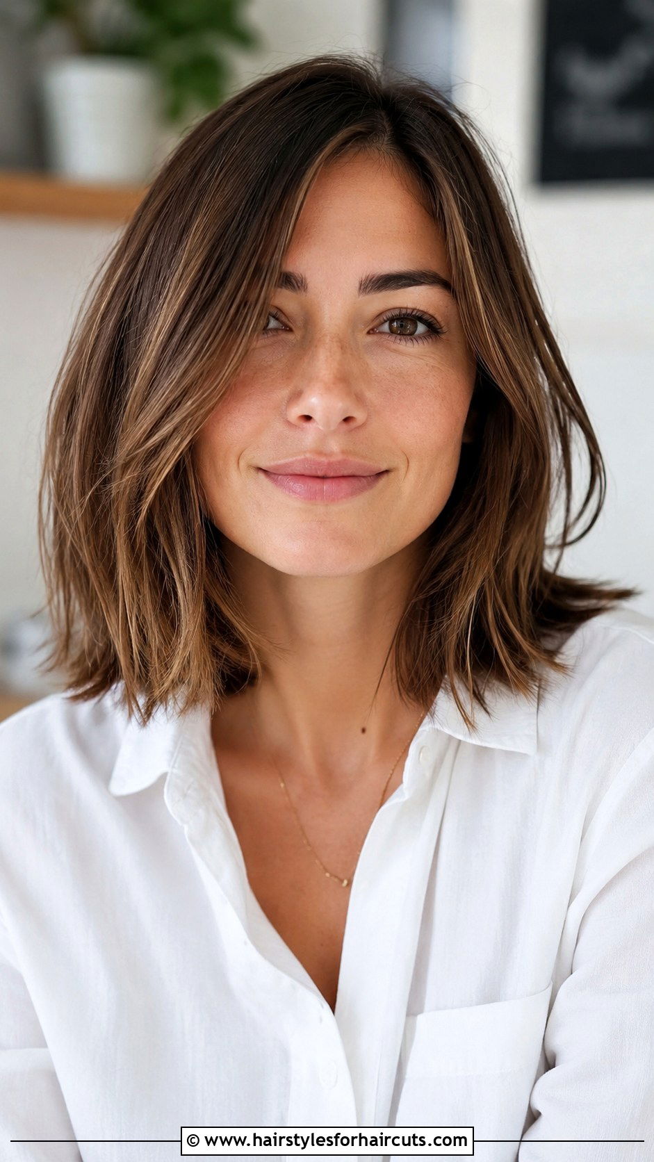 Shoulder Length Lob - 25 over 60 haircuts - 25 over 60 haircuts