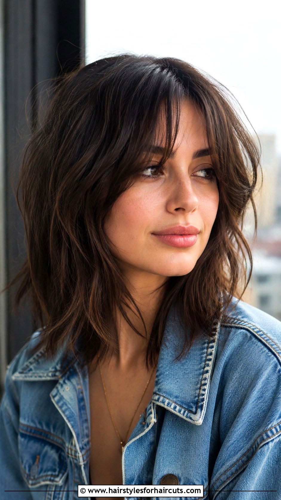 Shoulder Length Shag - 25 hairstyles for wavy fine hair - 25 hairstyles for wavy fine hair