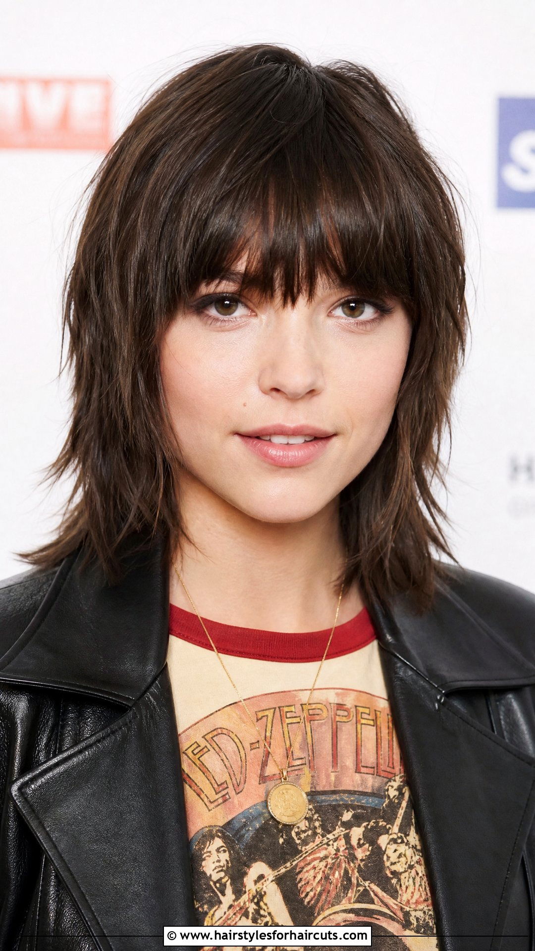 Shoulder Length Shag With Bangs - 25 hairstyles for big forehead and thin hair - 25 hairstyles for big forehead and thin hair