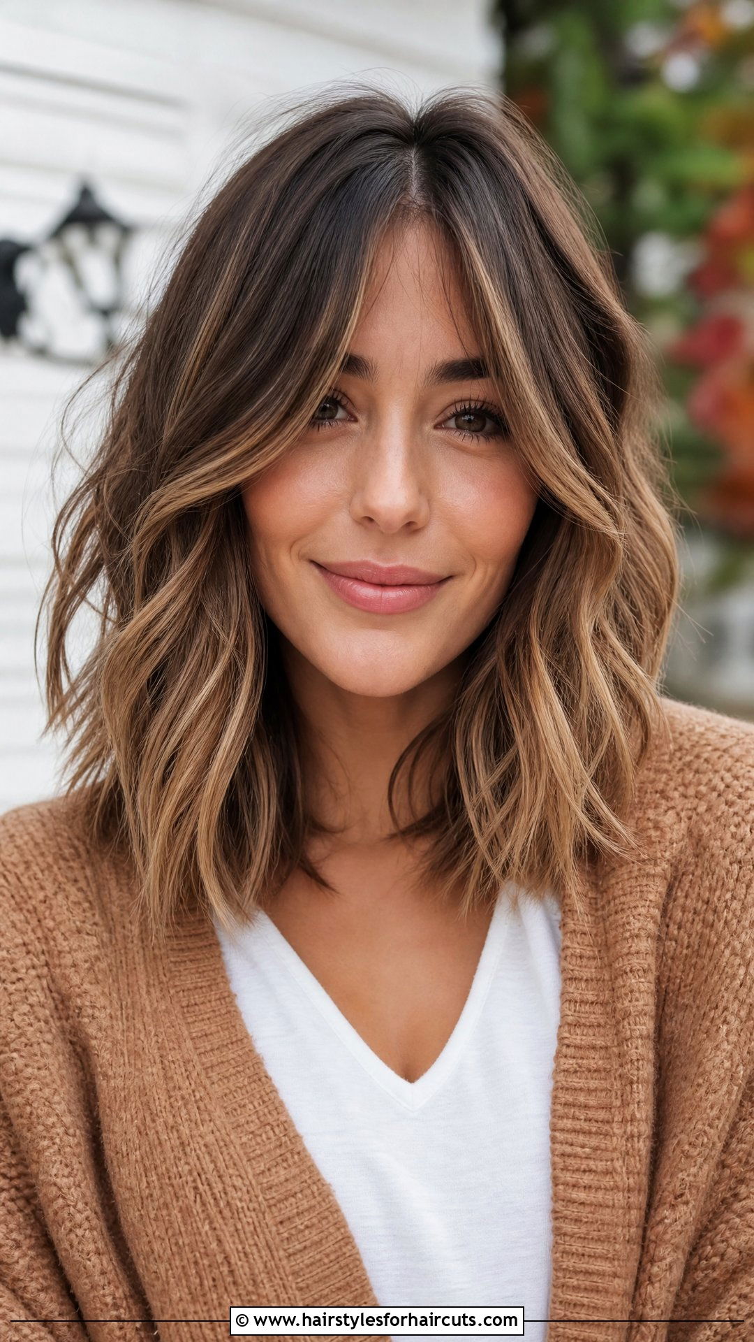Shoulder Length Waves With Face Framing Fringe - 25 hairstyles with a fringe - 25 hairstyles with a fringe