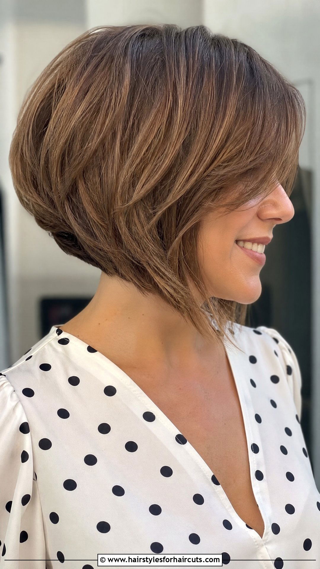 Shoulder Length Wedge Cut - 25 hairstyles thin straight hair - 25 hairstyles thin straight hair