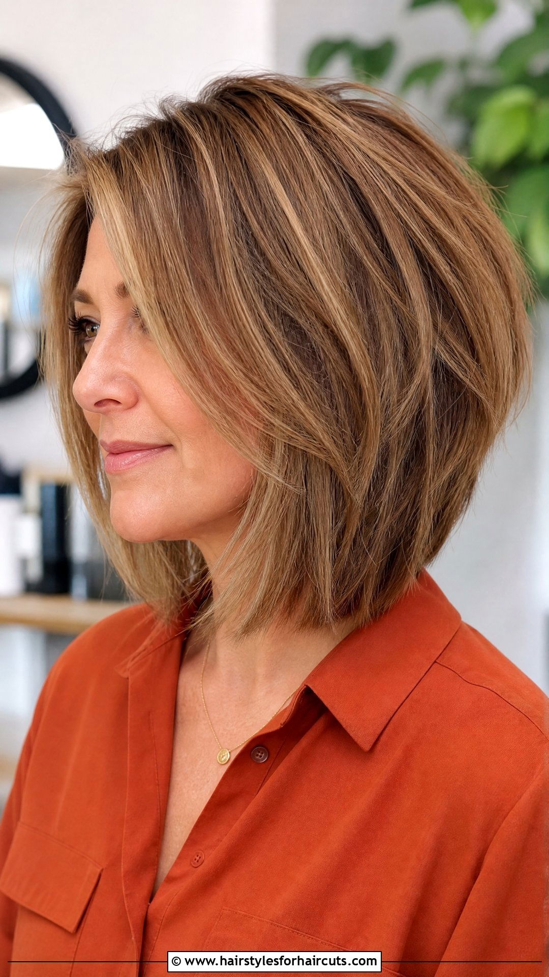 Shoulder Length Wedge Haircut - 25 haircuts desighns - 25 haircuts desighns