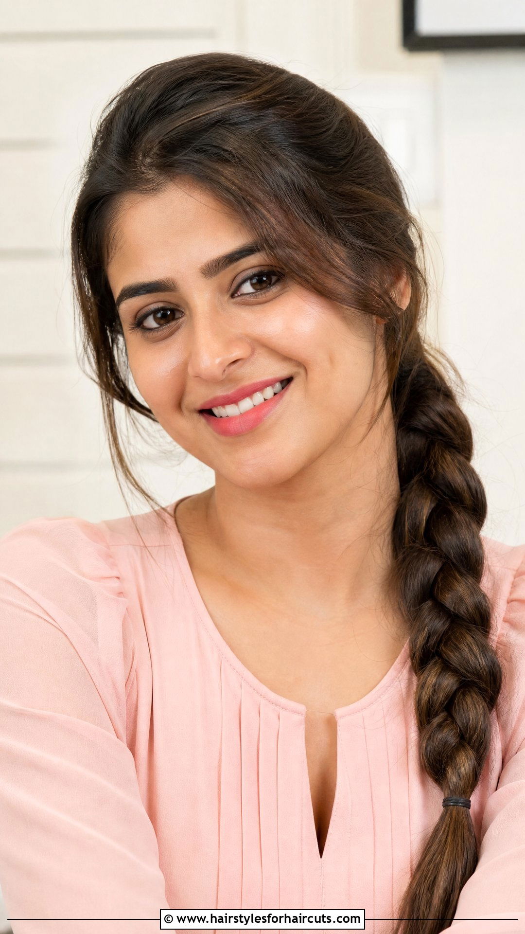 Side Braid - 25 working hairstyles for long hair - 25 working hairstyles for long hair