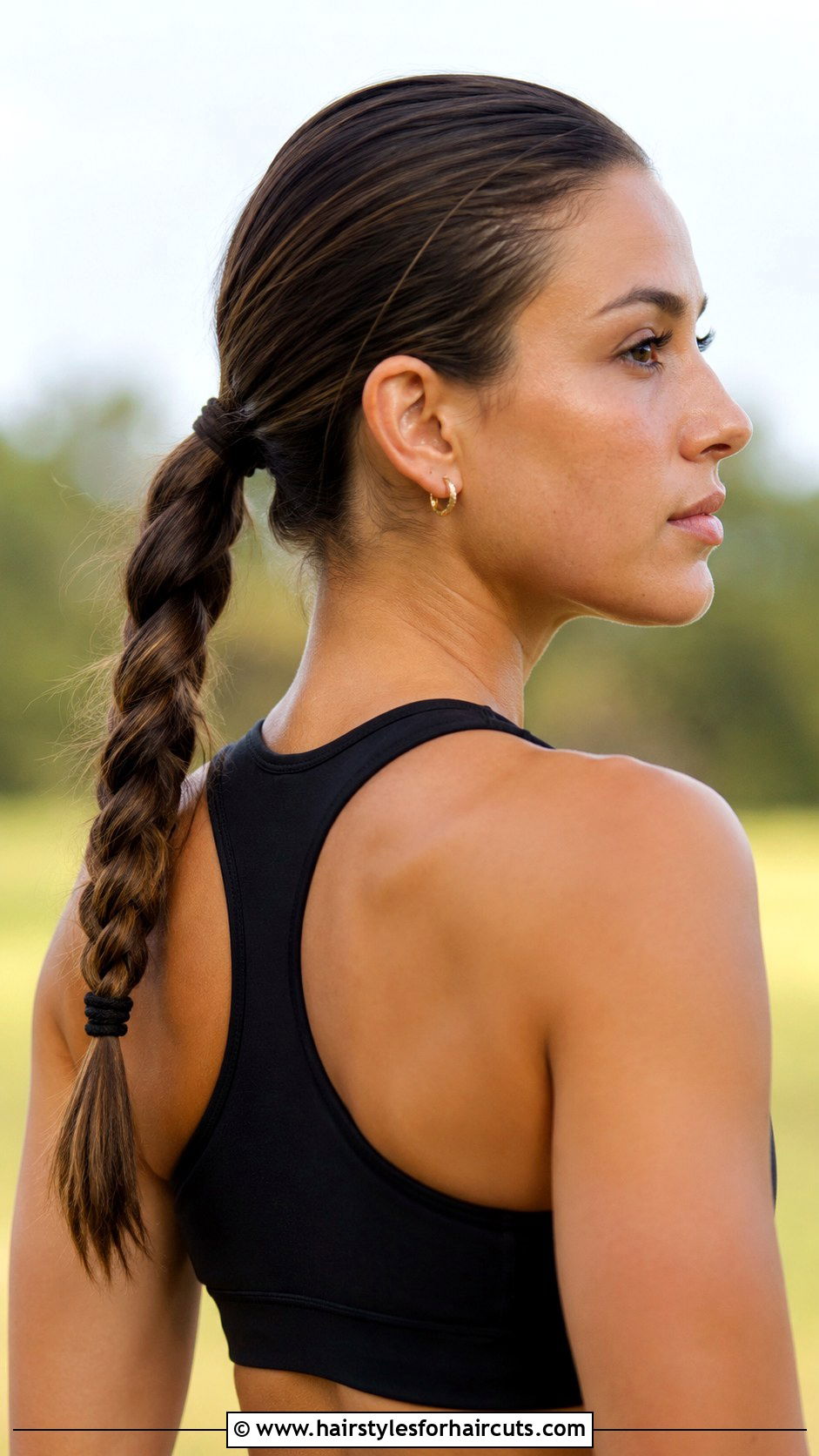 Side Braid Ponytail - 25 side braid hairstyles for long hair - 25 side braid hairstyles for long hair