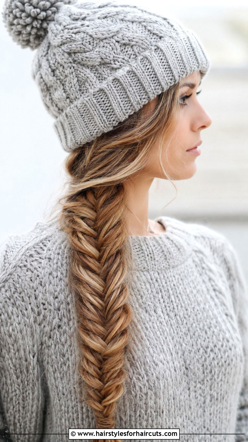 Side Braid With Beanie - 25 beanie hairstyles for long hair - 25 beanie hairstyles for long hair