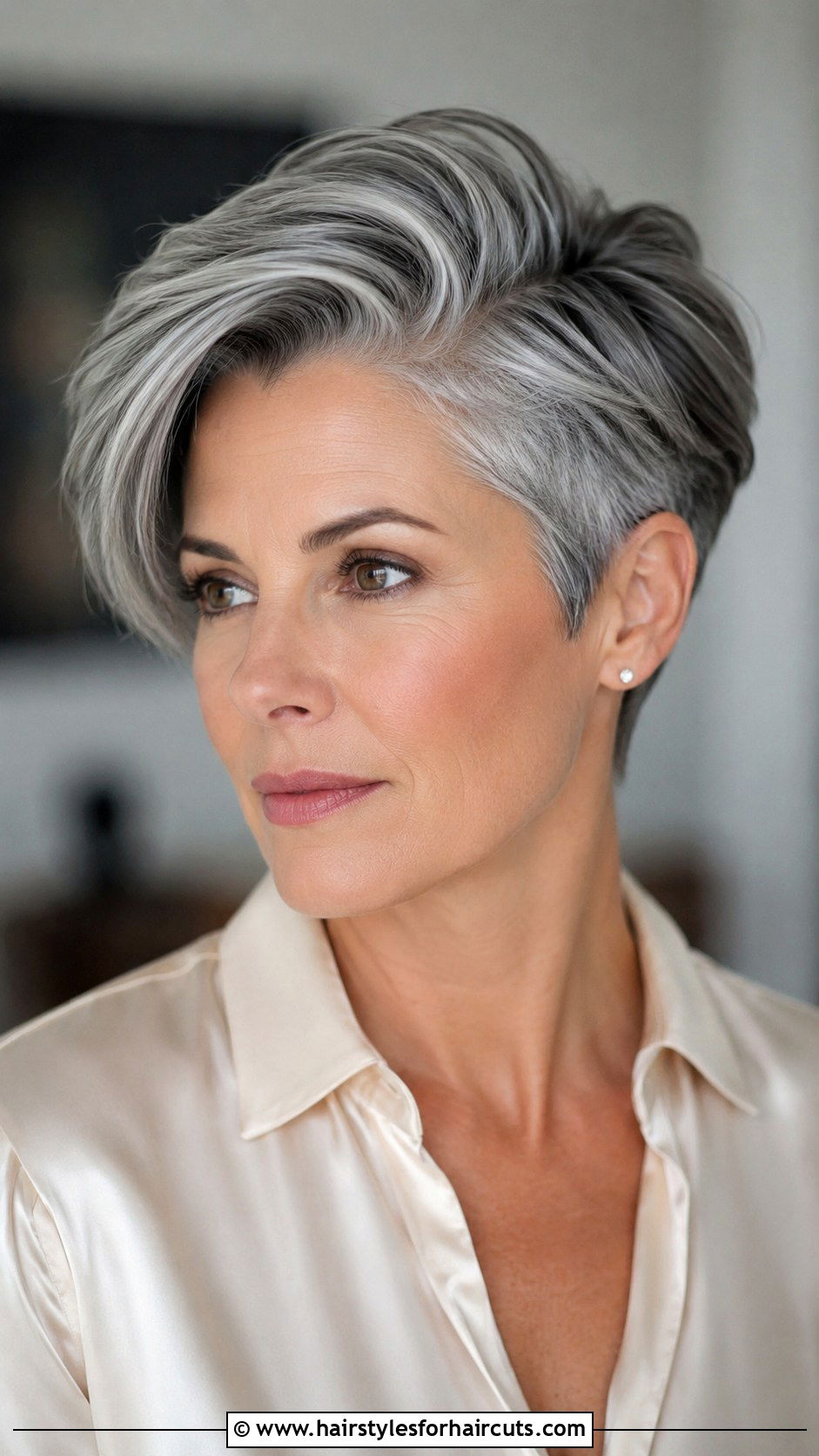 Side Part Pixie Grey Hair - 25 pixie haircuts grey hair - 25 pixie haircuts grey hair