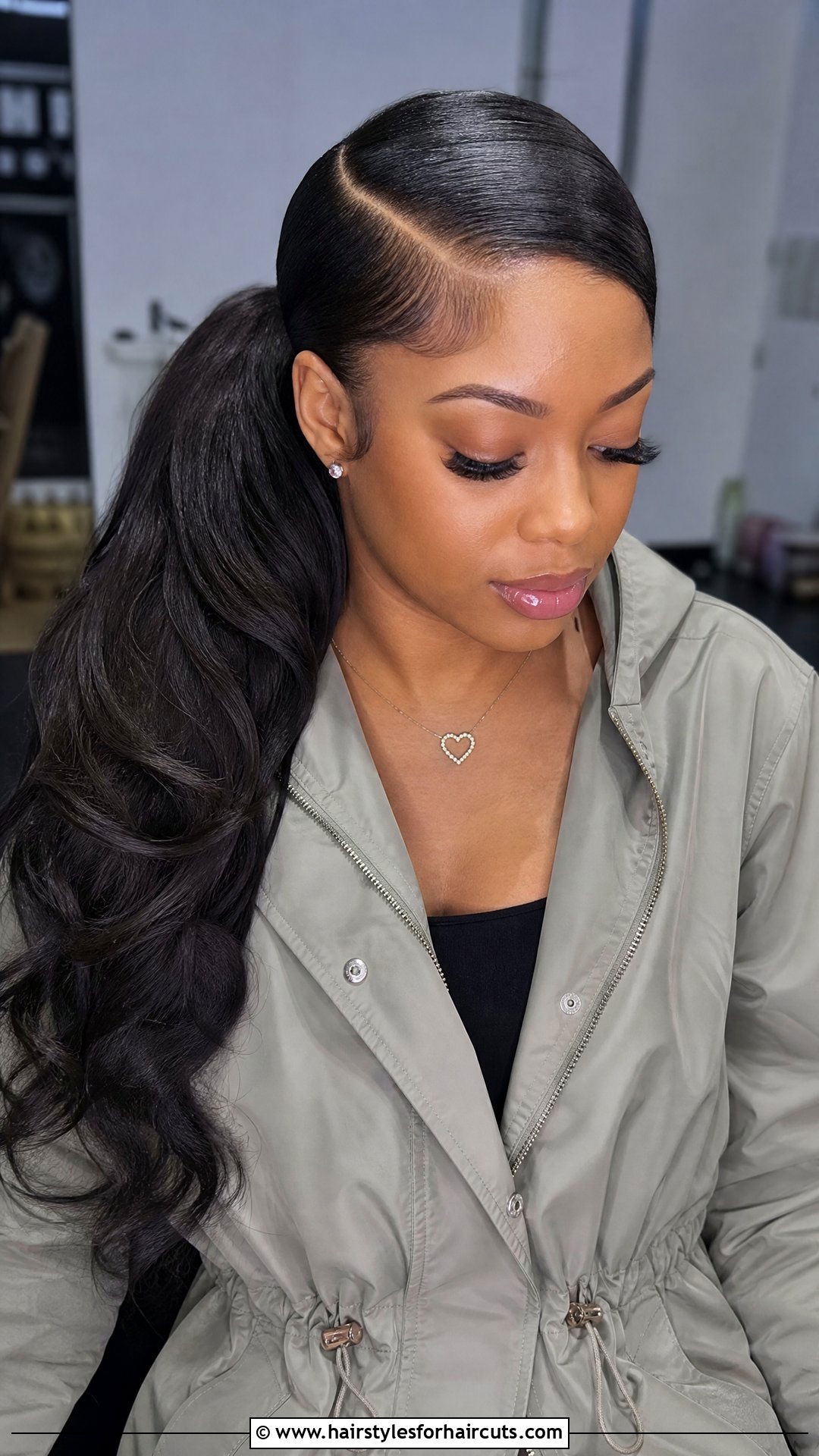 Side Part Quick Weave Ponytail - 25 last minute hairstyles for black hair - 25 last minute hairstyles for black hair