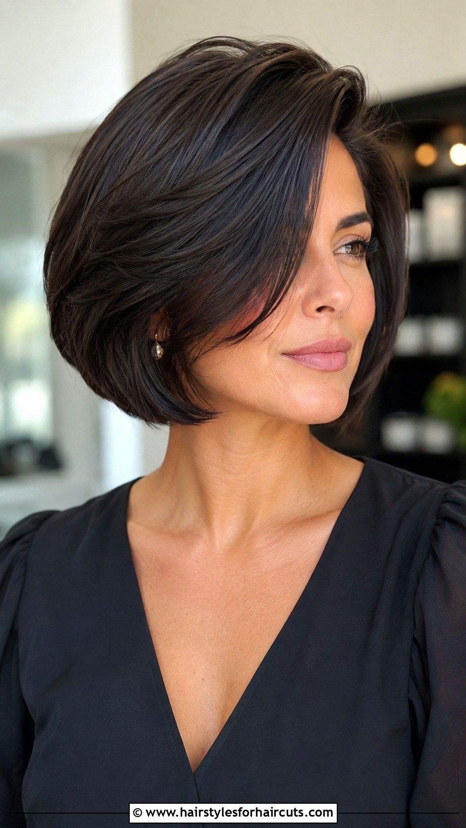 Side Parted Layered Bob For Thick Hair - 25 bob style haircuts for thick hair - 25 bob style haircuts for thick hair