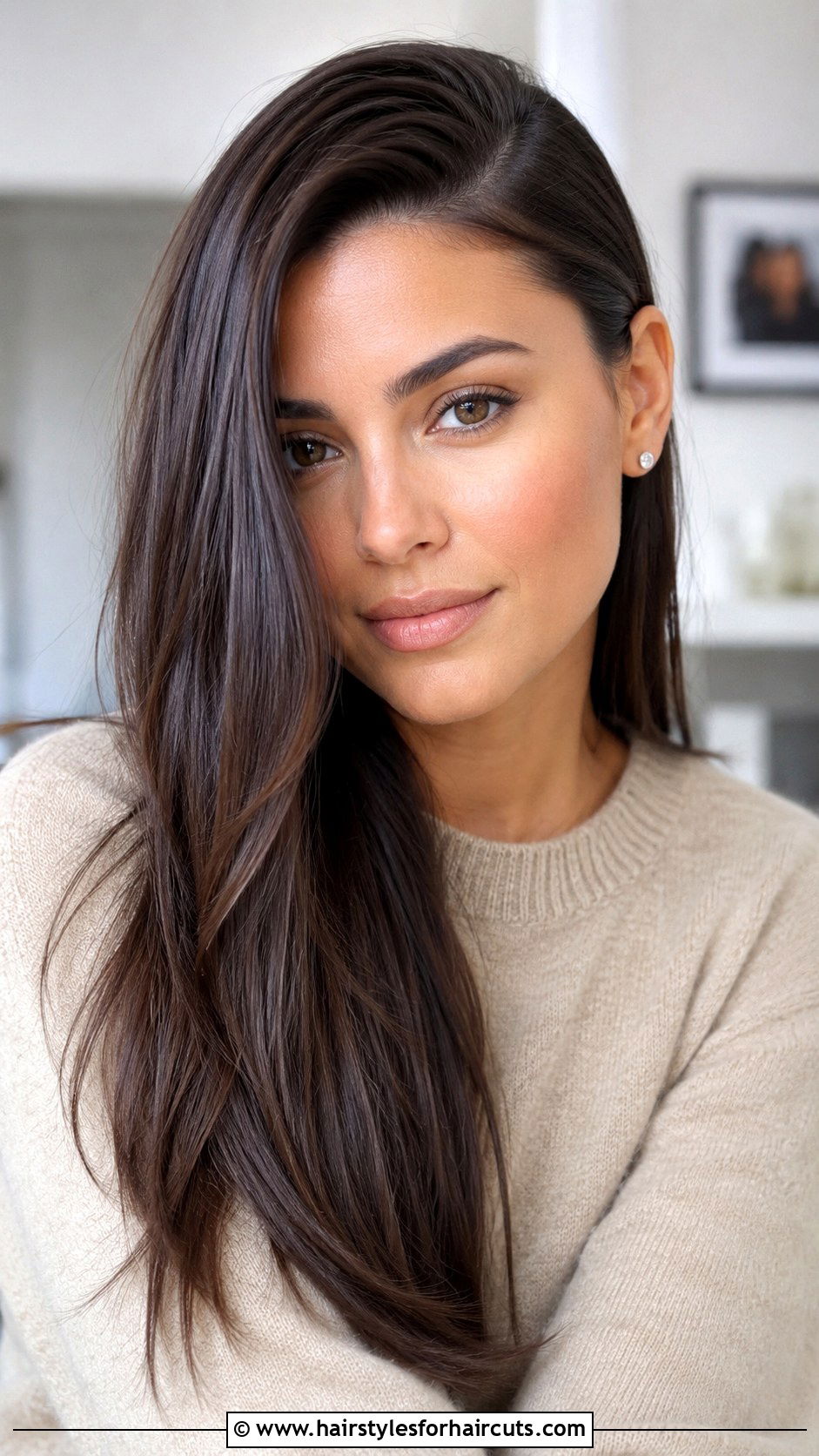 Side Parted Long Haircut - 25 haircuts for square faces - 25 haircuts for square faces