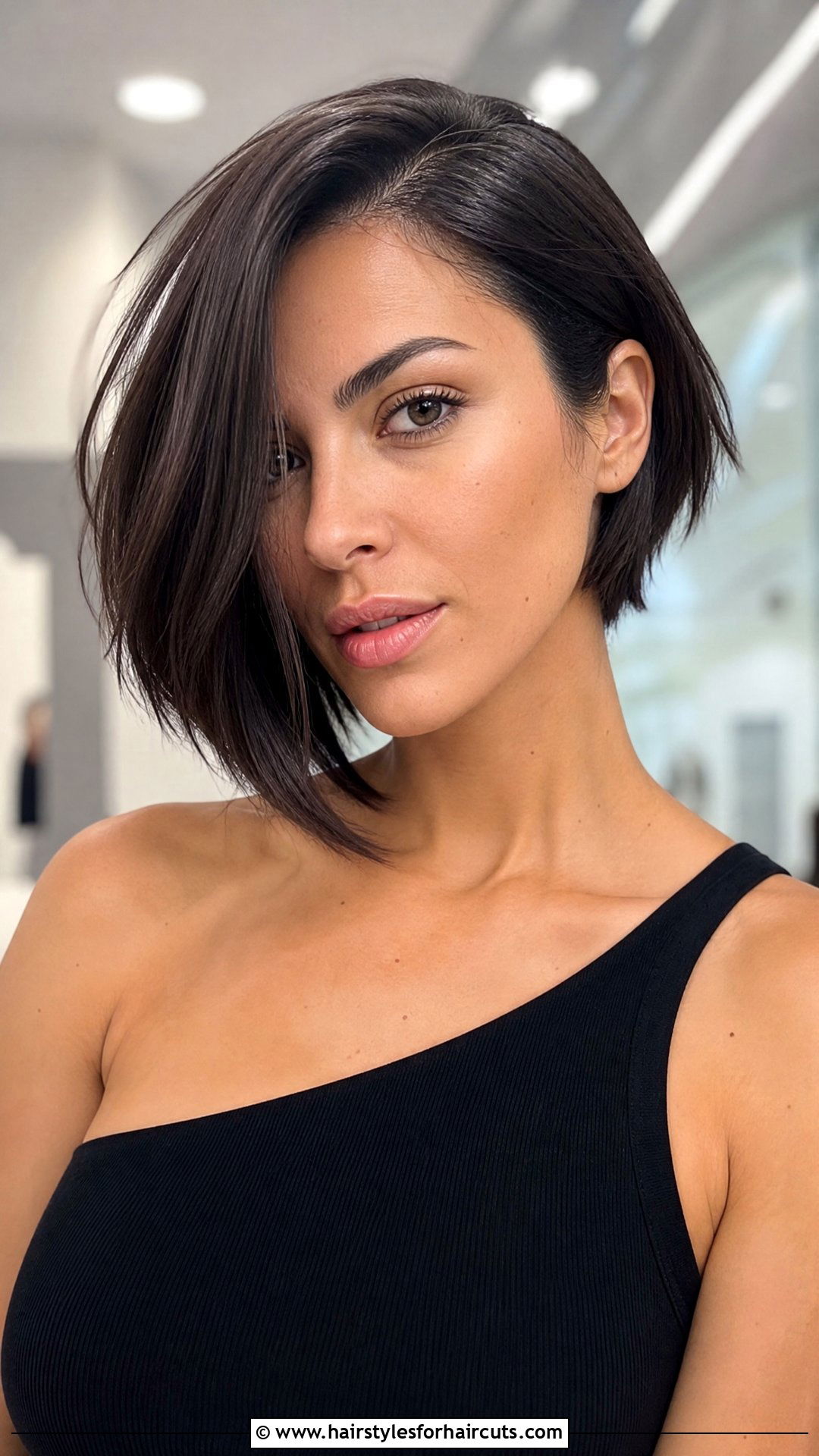 Side Swept Asymmetric Bob - 25 edgy medium length haircuts for thin hair - 25 edgy medium length haircuts for thin hair