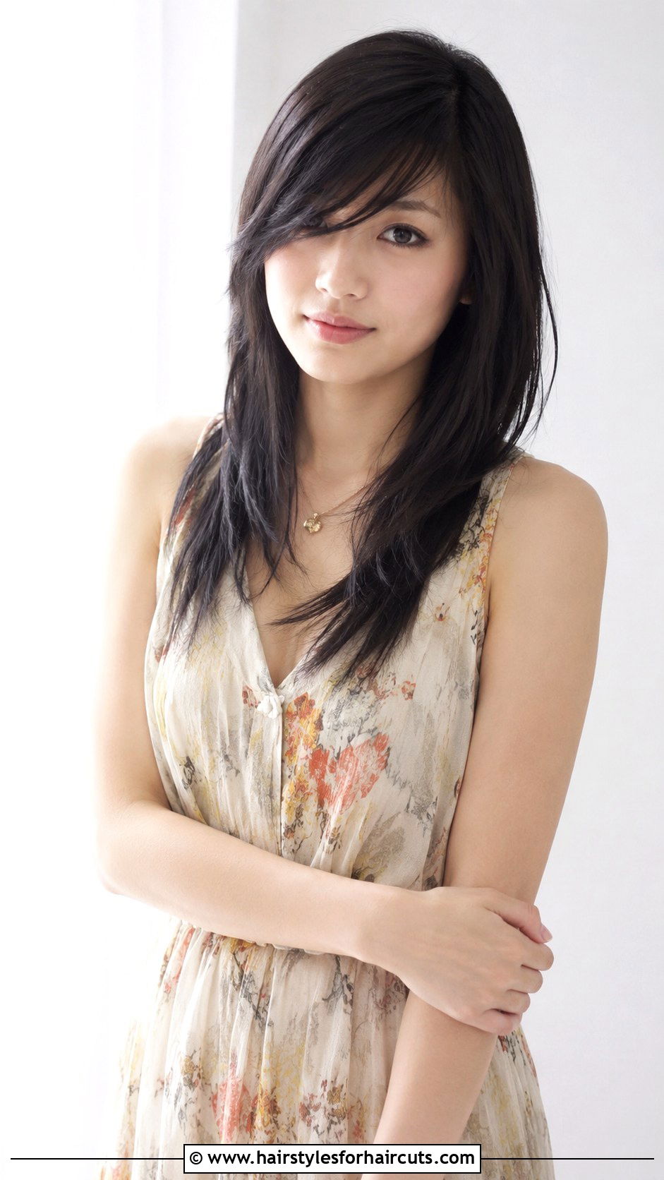 Side Swept Bangs On Black Layered Hair - 25 bang hairstyles black hair - 25 bang hairstyles black hair