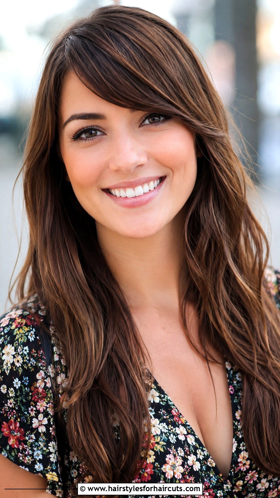 Side Swept Bangs With Long Hair - 25 haircuts for thin hair round face - 25 haircuts for thin hair round face