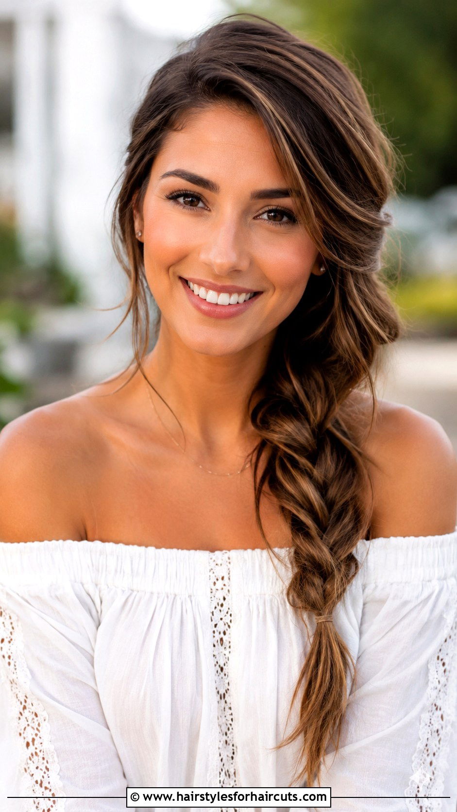 Side Swept Braid For Long Hair - 25 simple and easy hairstyles for long hair - 25 simple and easy hairstyles for long hair