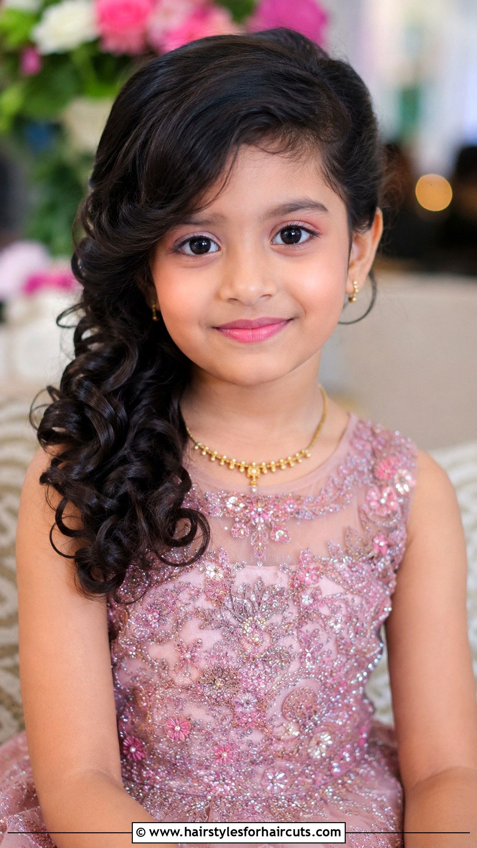Side Swept Curls - 25 best hairstyles for girls - 25 best hairstyles for girls
