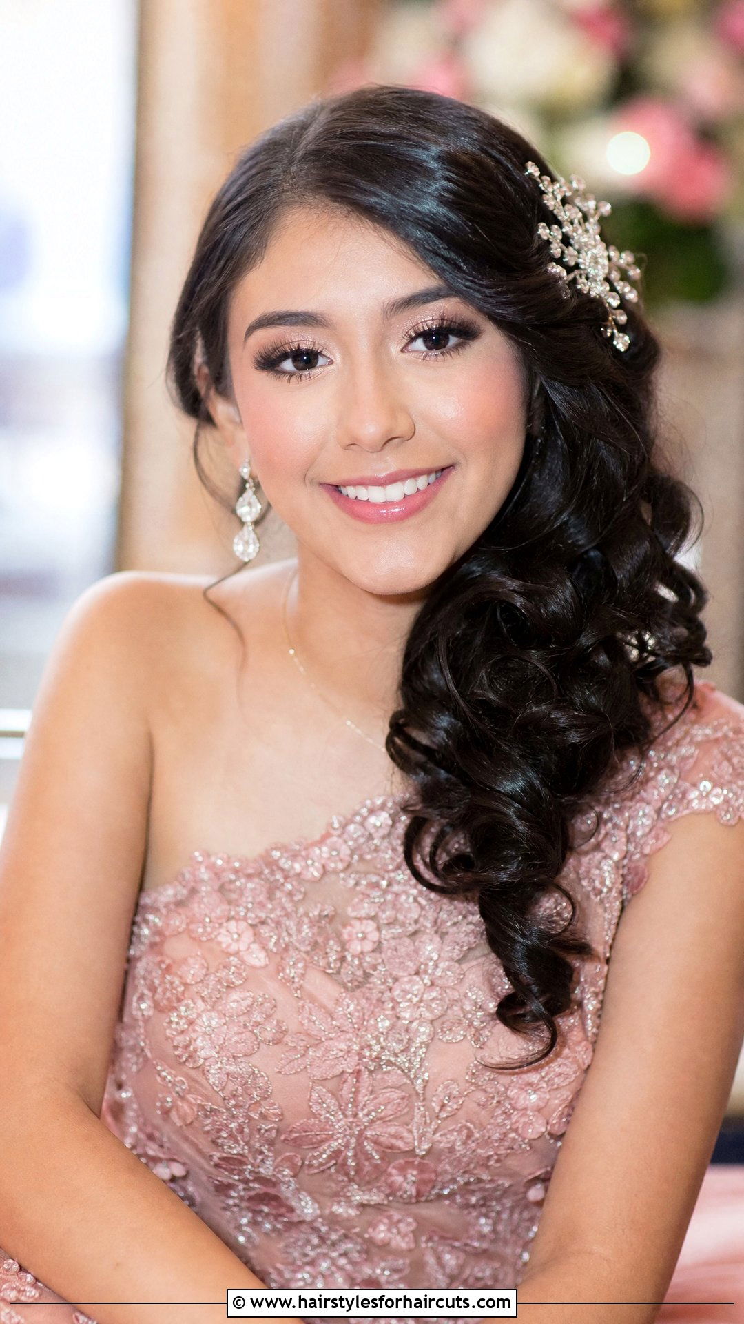 Side Swept Curly Quinceanera Hairstyle - 25 quinceanera hairstyles for curly hair - 25 quinceanera hairstyles for curly hair