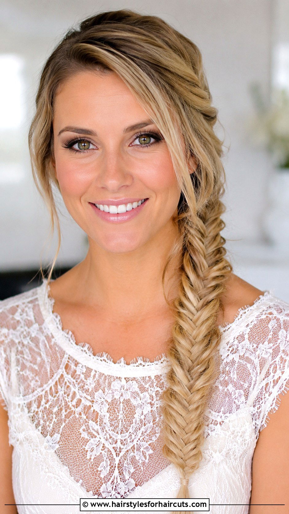 Side Swept Fishtail Braid - 25 graduation hairstyles for straight hair - 25 graduation hairstyles for straight hair