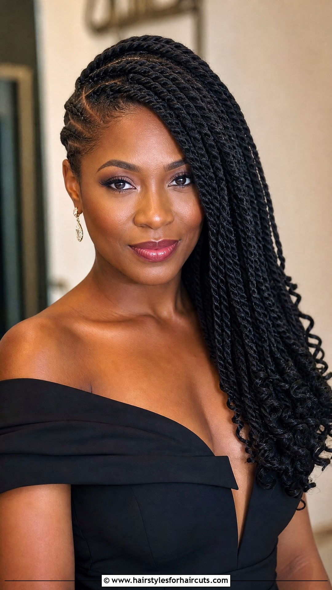 Side Swept Twists Protective Style - 25 beginner protective hairstyles for short natural hair - 25 beginner protective hairstyles for short natural hair