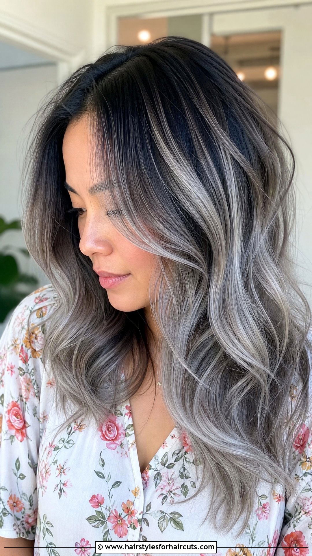 Silver Grey Balayage - 25 women grey hairstyles - 25 women grey hairstyles