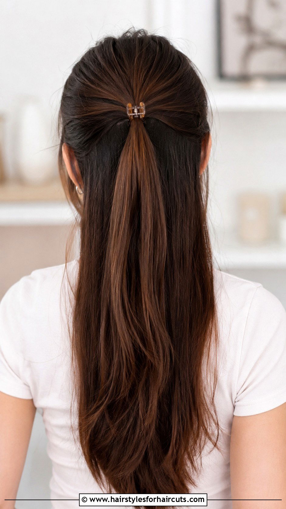 Simple Straight Down With Claw Clip - 25 claw clip hairstyles black girl straight hair - 25 claw clip hairstyles black girl straight hair