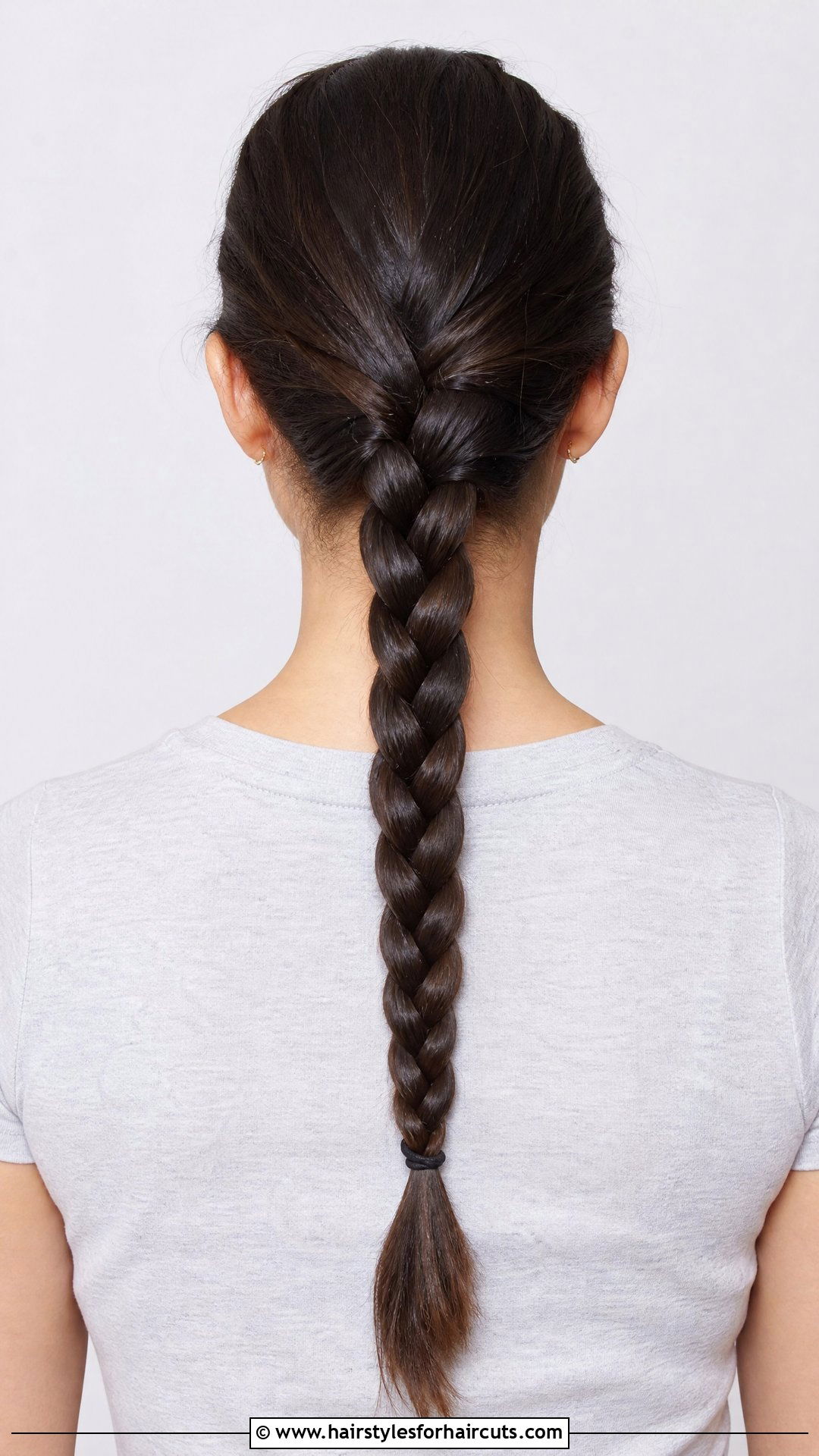 Simple Three Strand Braid - 25 beginner easy hairstyles for wet hair - 25 beginner easy hairstyles for wet hair