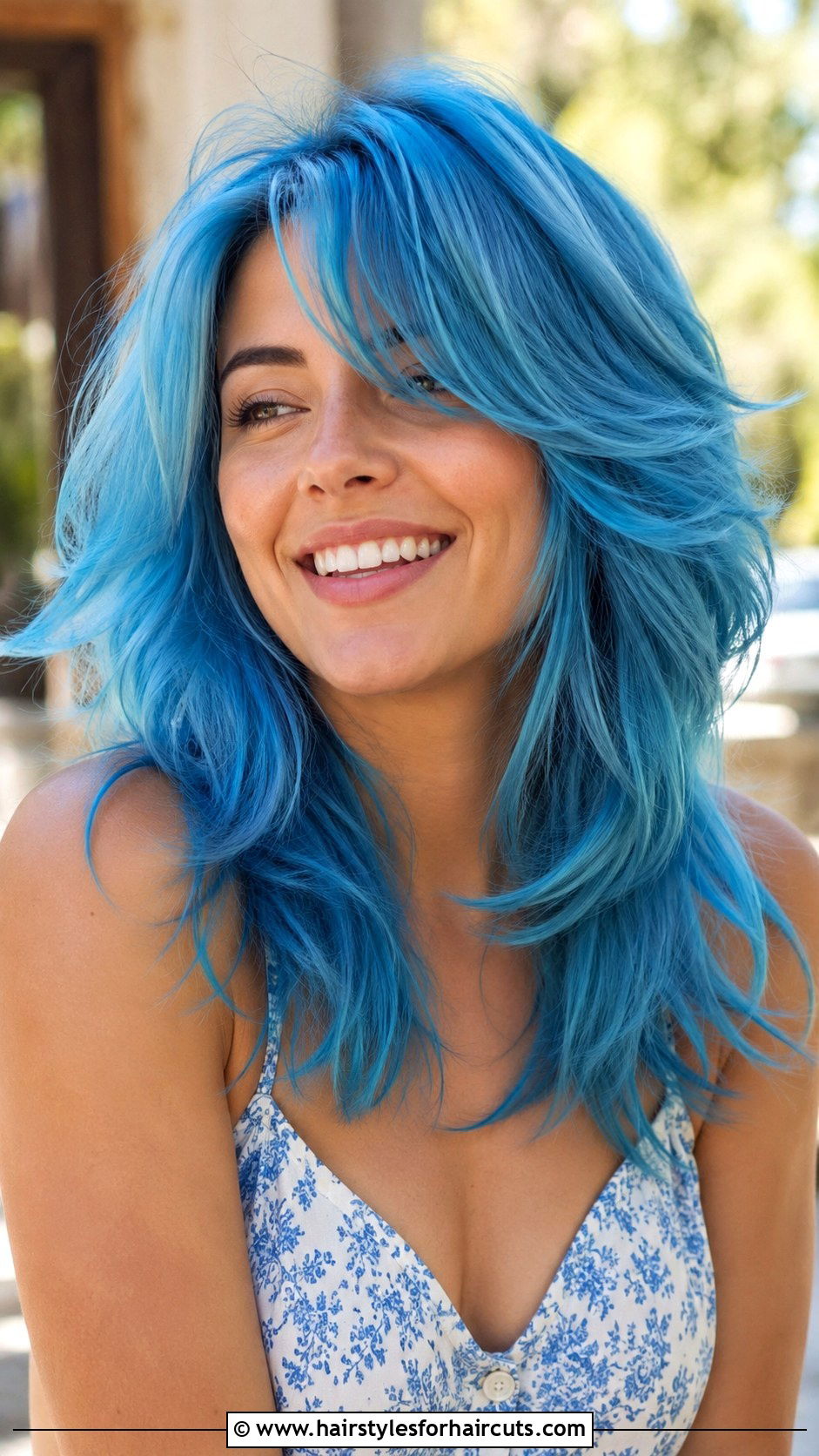 Sky Blue Layered Hair - 25 blue hairstyles - 25 blue hairstyles