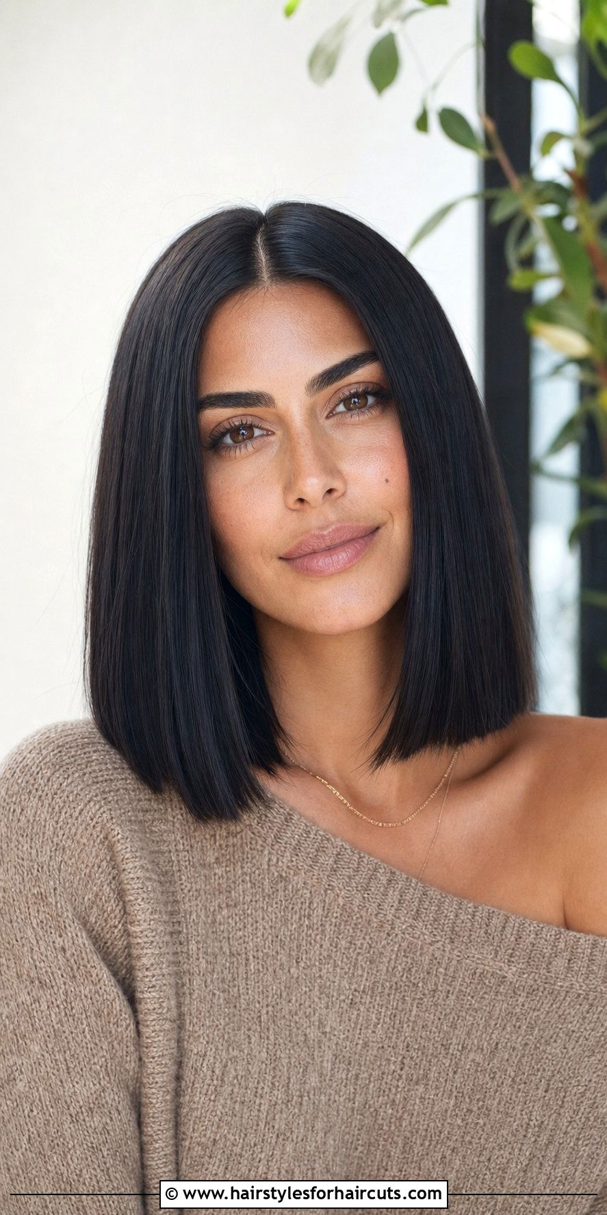 Sleek Bonded Lob - 25 bond hairstyles - 25 bond hairstyles