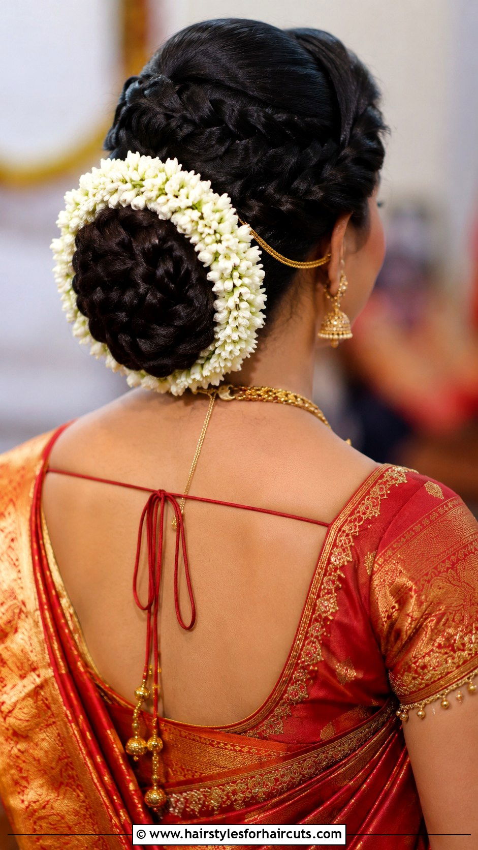 Sleek High Ponytail With Saree - 25 hairstyles with saree - 25 hairstyles with saree