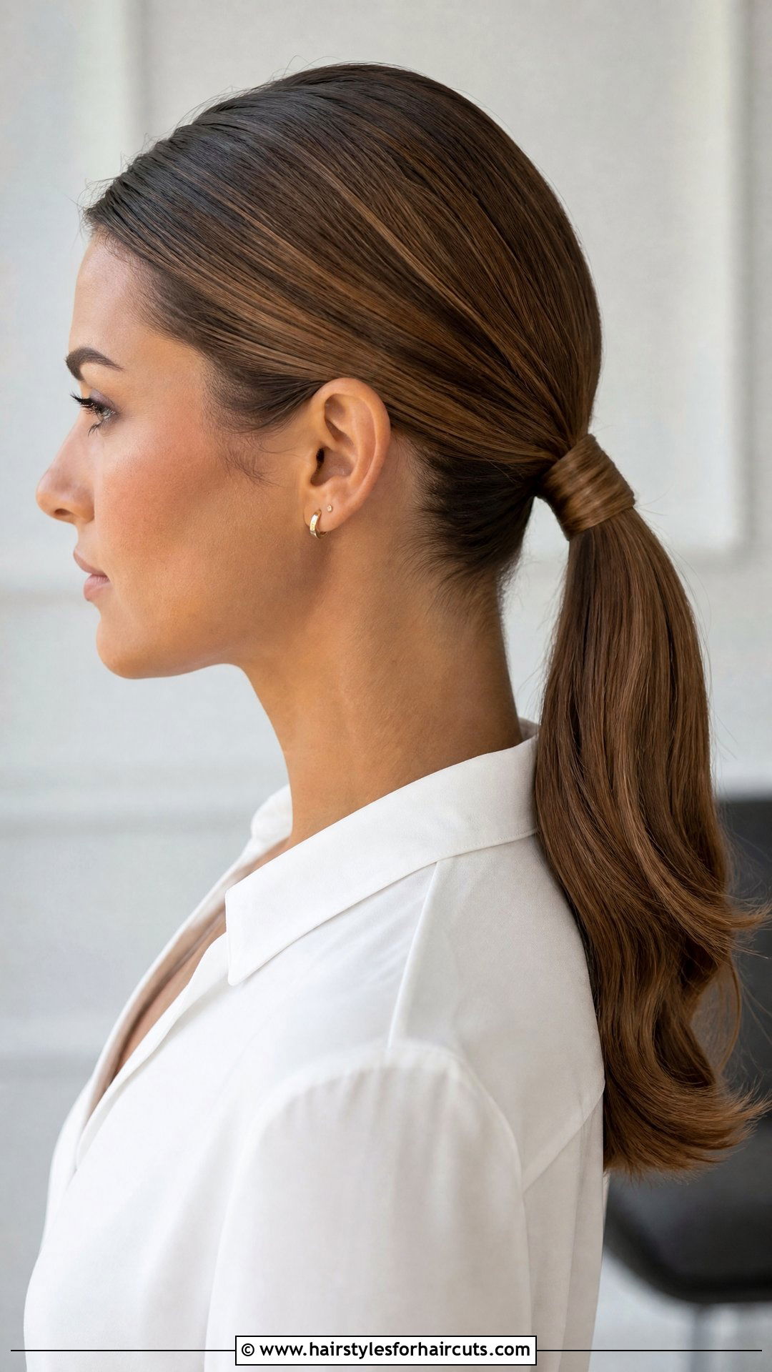 Sleek Low Ponytail - 25 working hairstyles for long hair - 25 working hairstyles for long hair